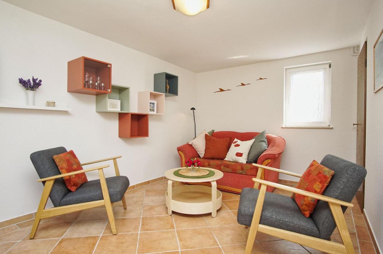 Zentral Aber Ruhig, Terrasse Mit Viel Gruen - Strandnahes Ferienhaus Luki 奥斯特巴德·哥伦 外观 照片