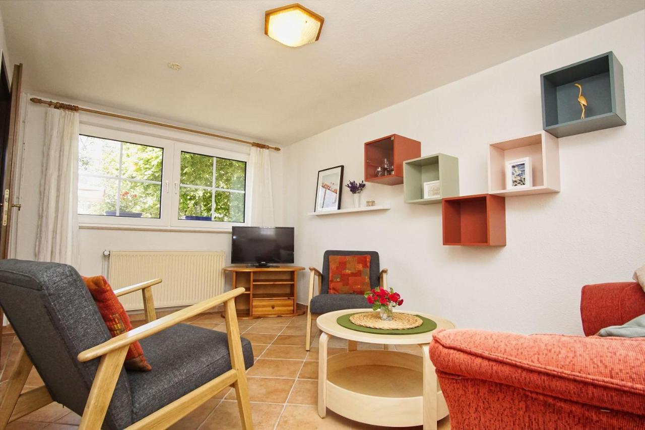 Zentral Aber Ruhig, Terrasse Mit Viel Gruen - Strandnahes Ferienhaus Luki 奥斯特巴德·哥伦 外观 照片