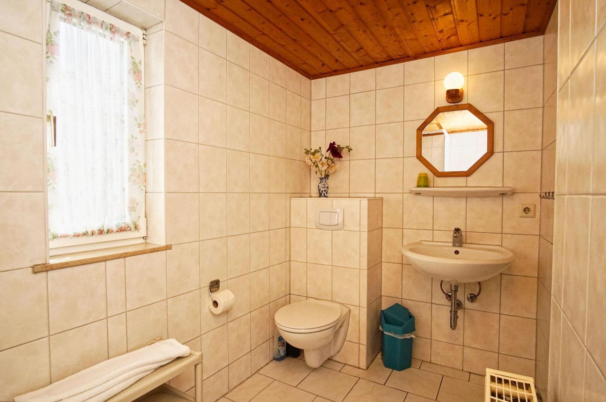 Zentral Aber Ruhig, Terrasse Mit Viel Gruen - Strandnahes Ferienhaus Luki 奥斯特巴德·哥伦 外观 照片